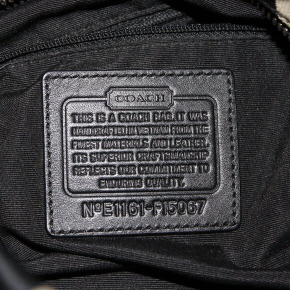 COACH Signature Shoulder Bag, Handbag Purse, Adjustable Strap, Hobo Style F15067 - Picture 2 of 11